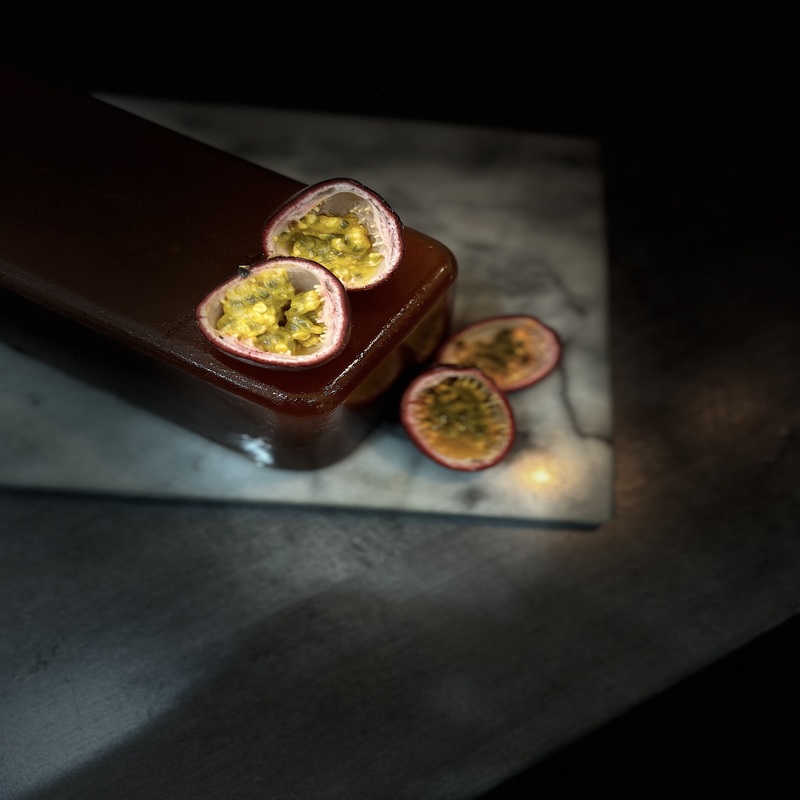 Pâte de fruit artisanale fruit de la passion, texture fondante et arômes tropicaux